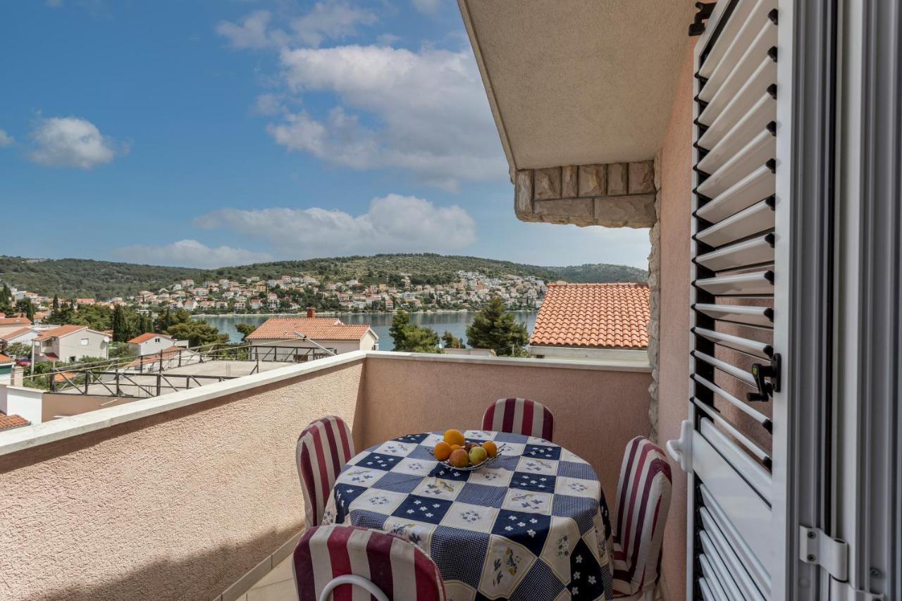 Apartmani Prkacin Traù Esterno foto