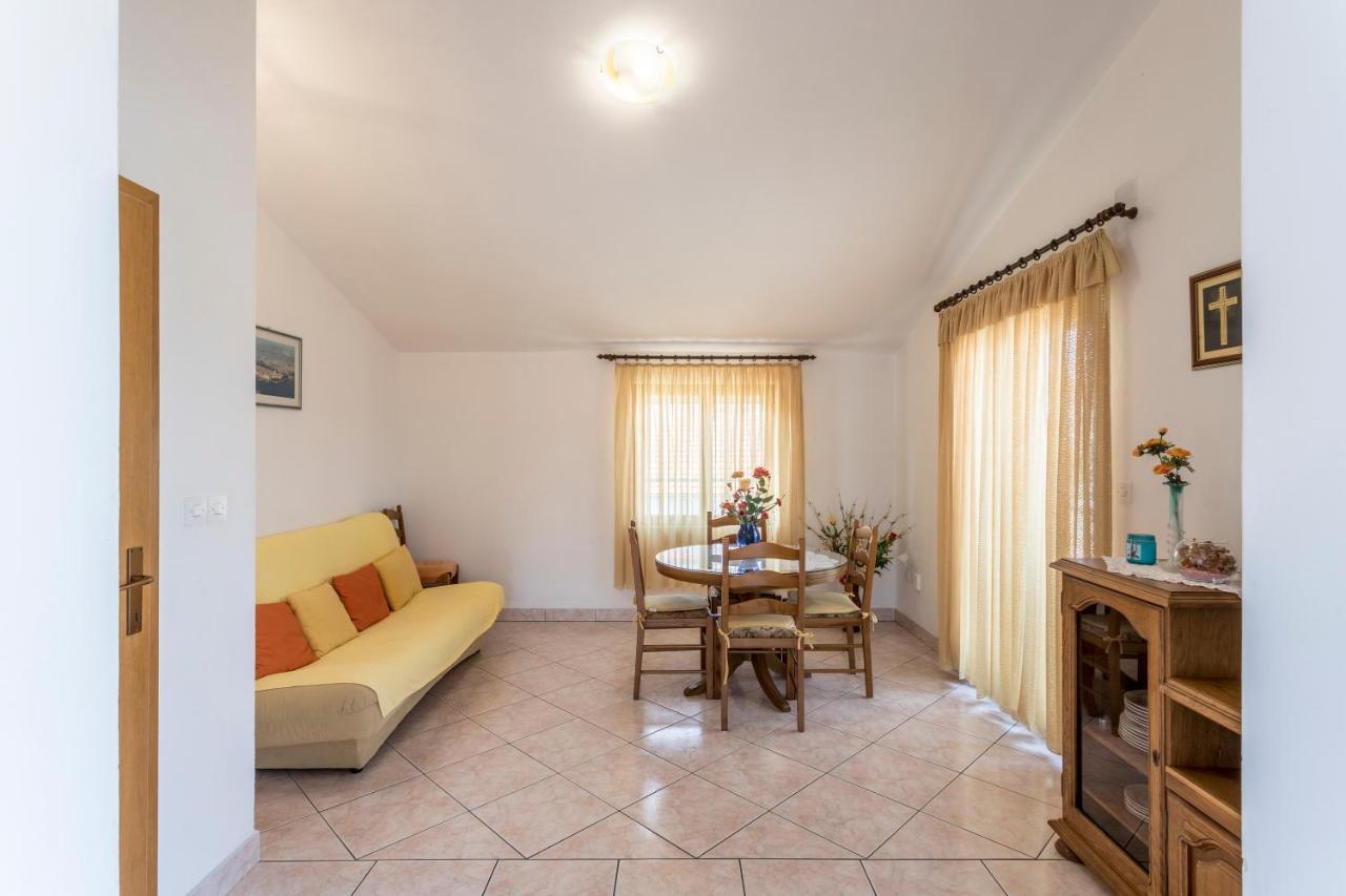 Apartmani Prkacin Traù Esterno foto