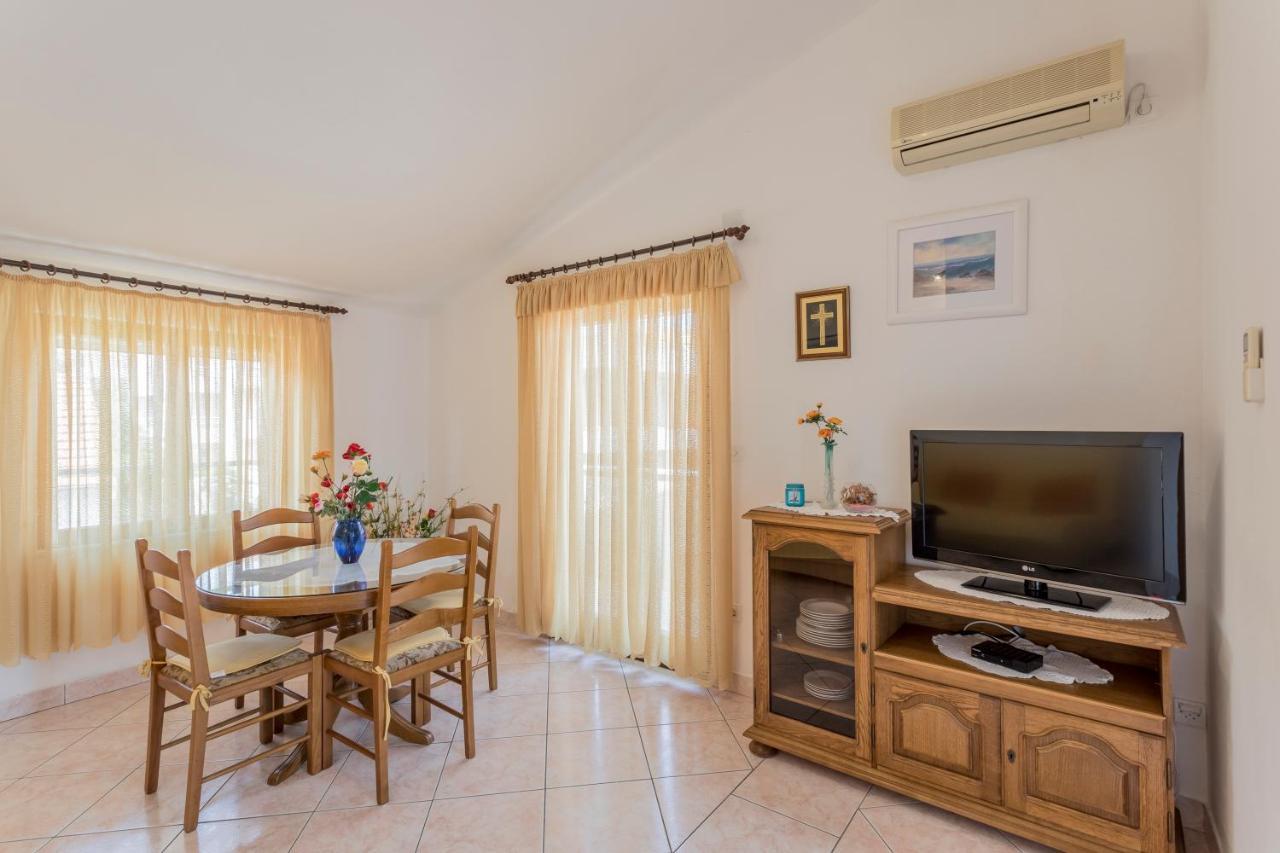 Apartmani Prkacin Traù Esterno foto