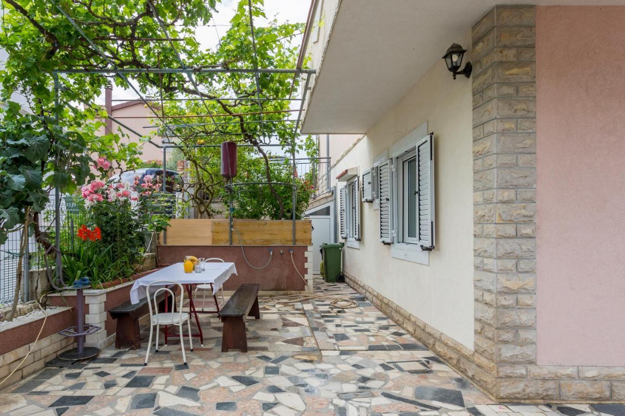 Apartmani Prkacin Traù Esterno foto