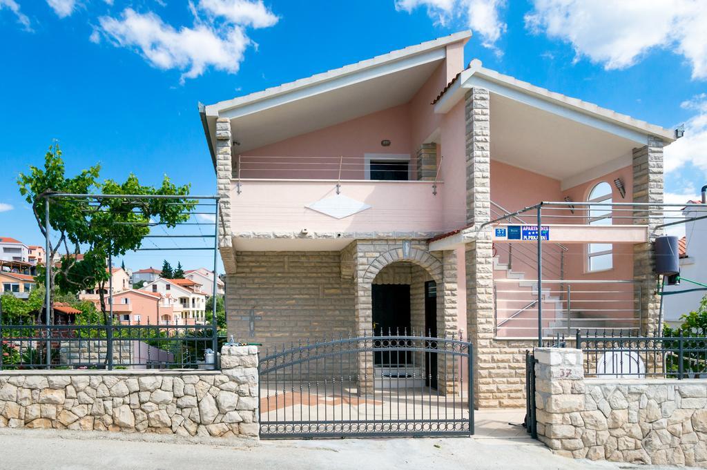 Apartmani Prkacin Traù Esterno foto