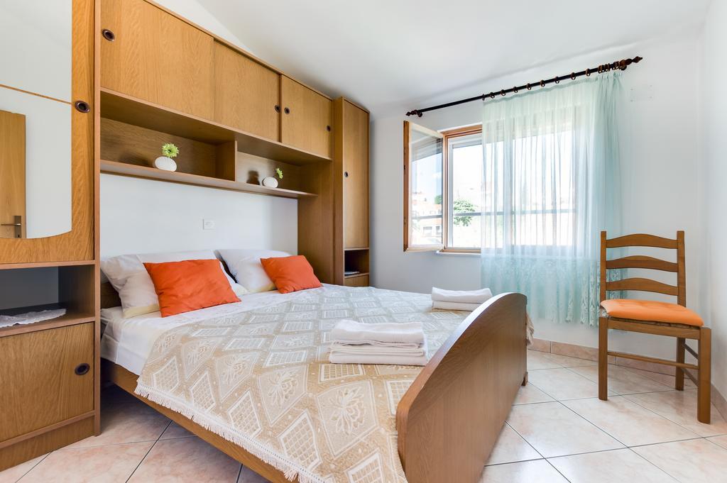 Apartmani Prkacin Traù Esterno foto